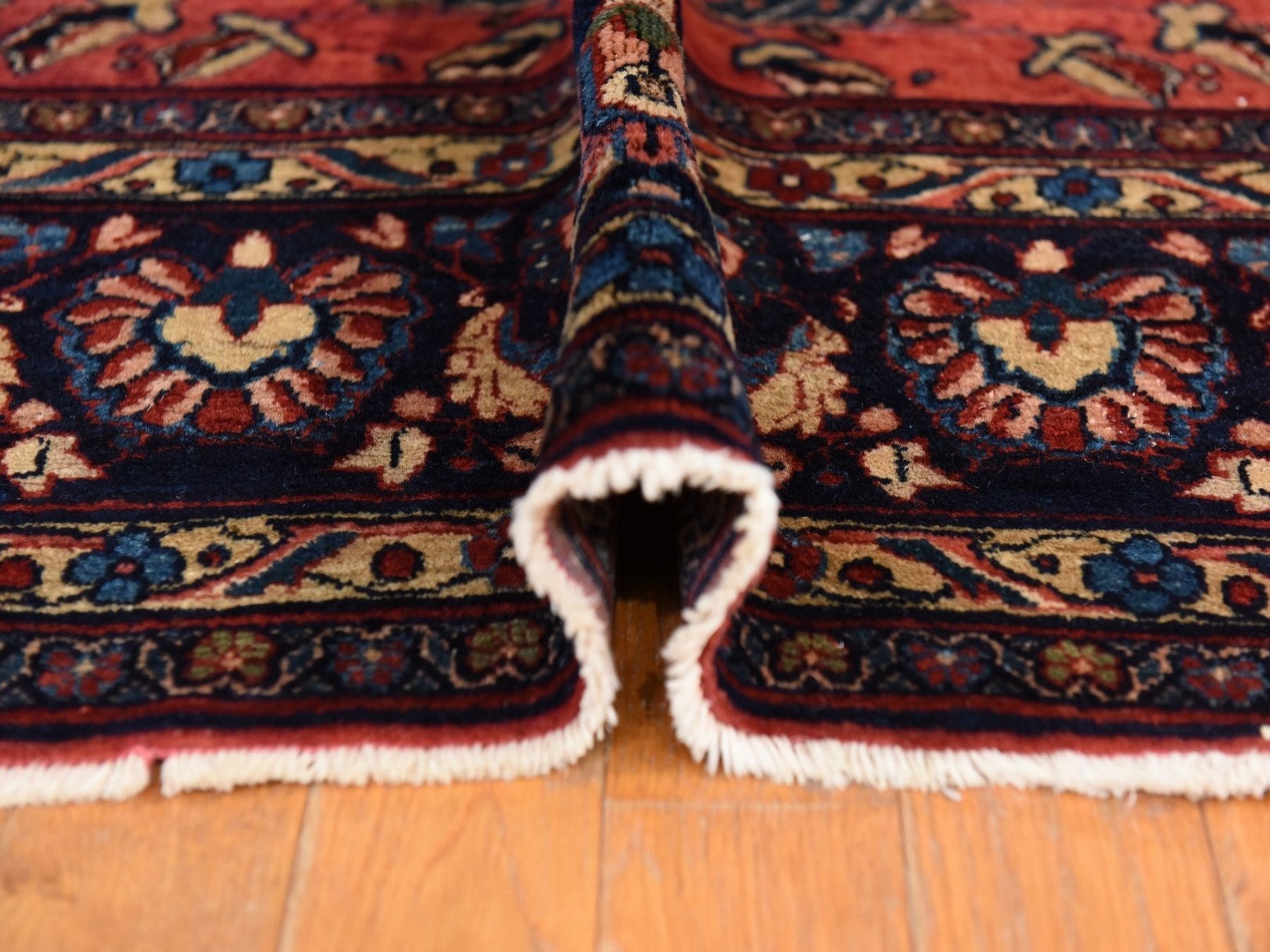 Sarouk Antique hand-knotted wool rug in Red & Midnight Blue, 7'7" x 11'9" — SKU O078698 (view 9)