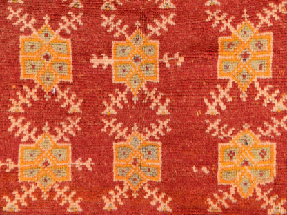 Tribal & Geometric hand-knotted wool runner in Red, 4'5" x 9' — SKU O078699 (view 4)