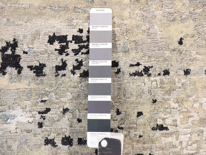 Grey 6'0" x 6'0" Modern and Contemporary Hand knotted Wool/Silk Rug - Sku: O078705