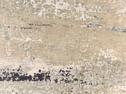Modern / Contemporary hand-knotted wool/silk rug in Gray, 6' x 6' — SKU O078707 (view 4)