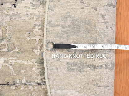 Grey 6'0" x 6'0" Modern and Contemporary Hand knotted Wool/Silk Rug - Sku: O078707