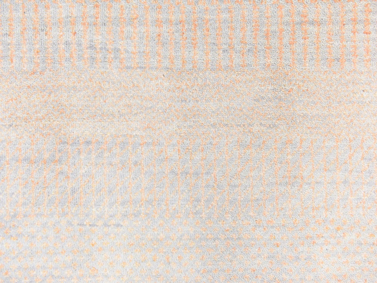 Modern / Contemporary hand-knotted wool/silk rug in Orange, 6' x 6' — SKU O078709 (view 4)
