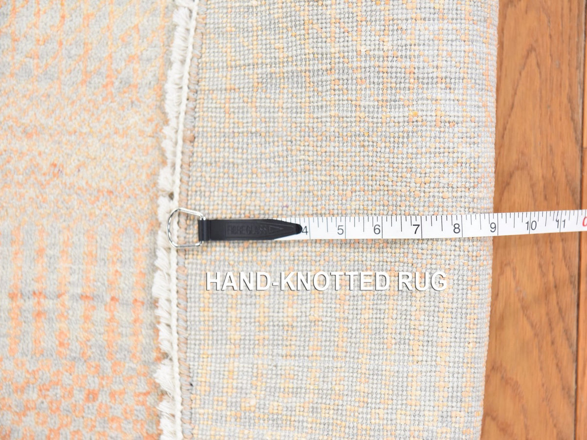 Modern / Contemporary hand-knotted wool/silk rug in Orange, 6' x 6' — SKU O078709 (view 6)