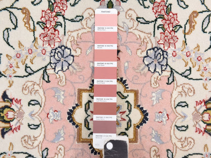Tabriz Fine Oriental hand-knotted wool/silk rug in Pink, 2'5" x 4'1" — SKU O078713 (view 5)
