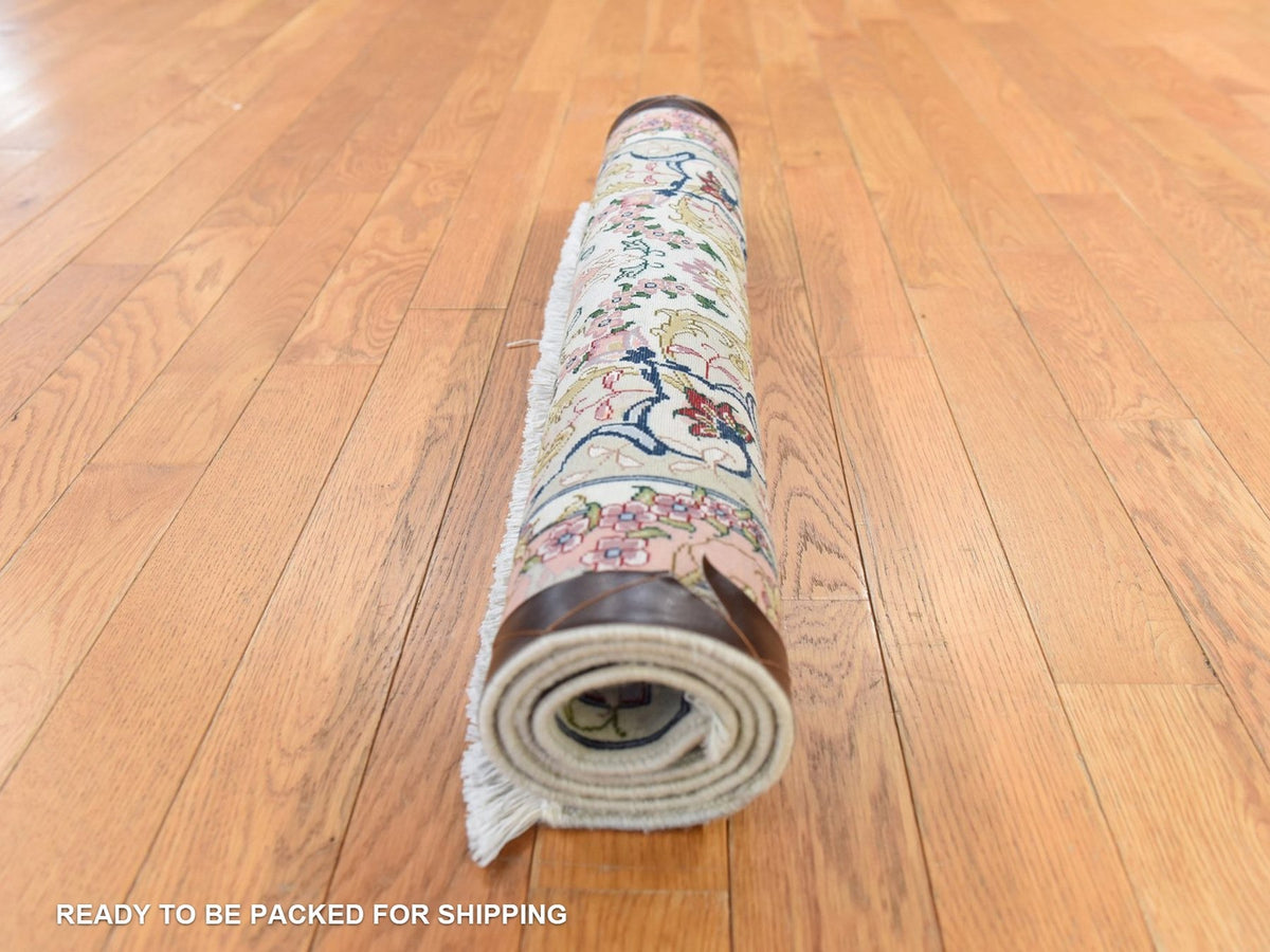 Tabriz Fine Oriental hand-knotted wool/silk rug in Pink, 2'5" x 4'1" — SKU O078713 (view 8)