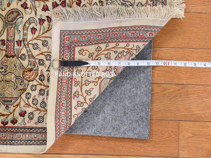 Brown 1'10" x 2'6" Silk Hand knotted Wool Rug - Sku: O078714