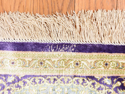 Green 1'7" x 2'4" Silk Hand knotted Silk Rug - Sku: O078715