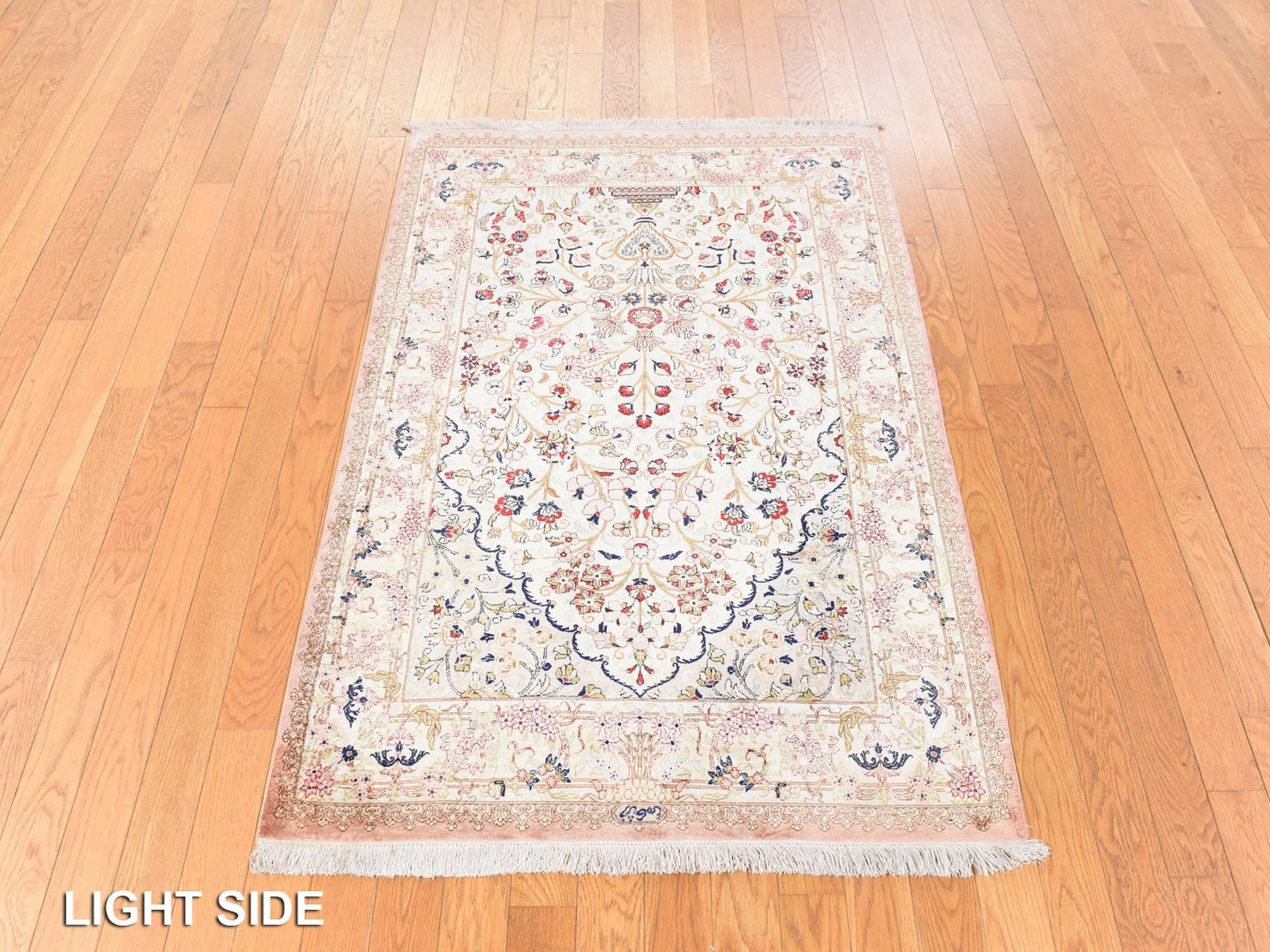Fine Oriental hand-knotted silk rug in Ivory, 3'3" x 4'10" — SKU O078720 (view 3)