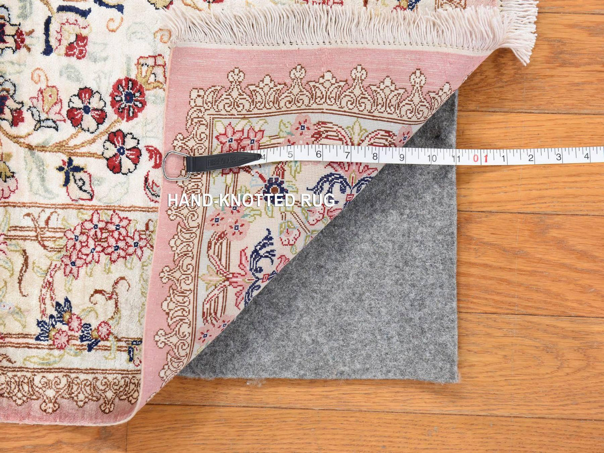 Fine Oriental hand-knotted silk rug in Ivory, 3'3" x 4'10" — SKU O078720 (view 6)