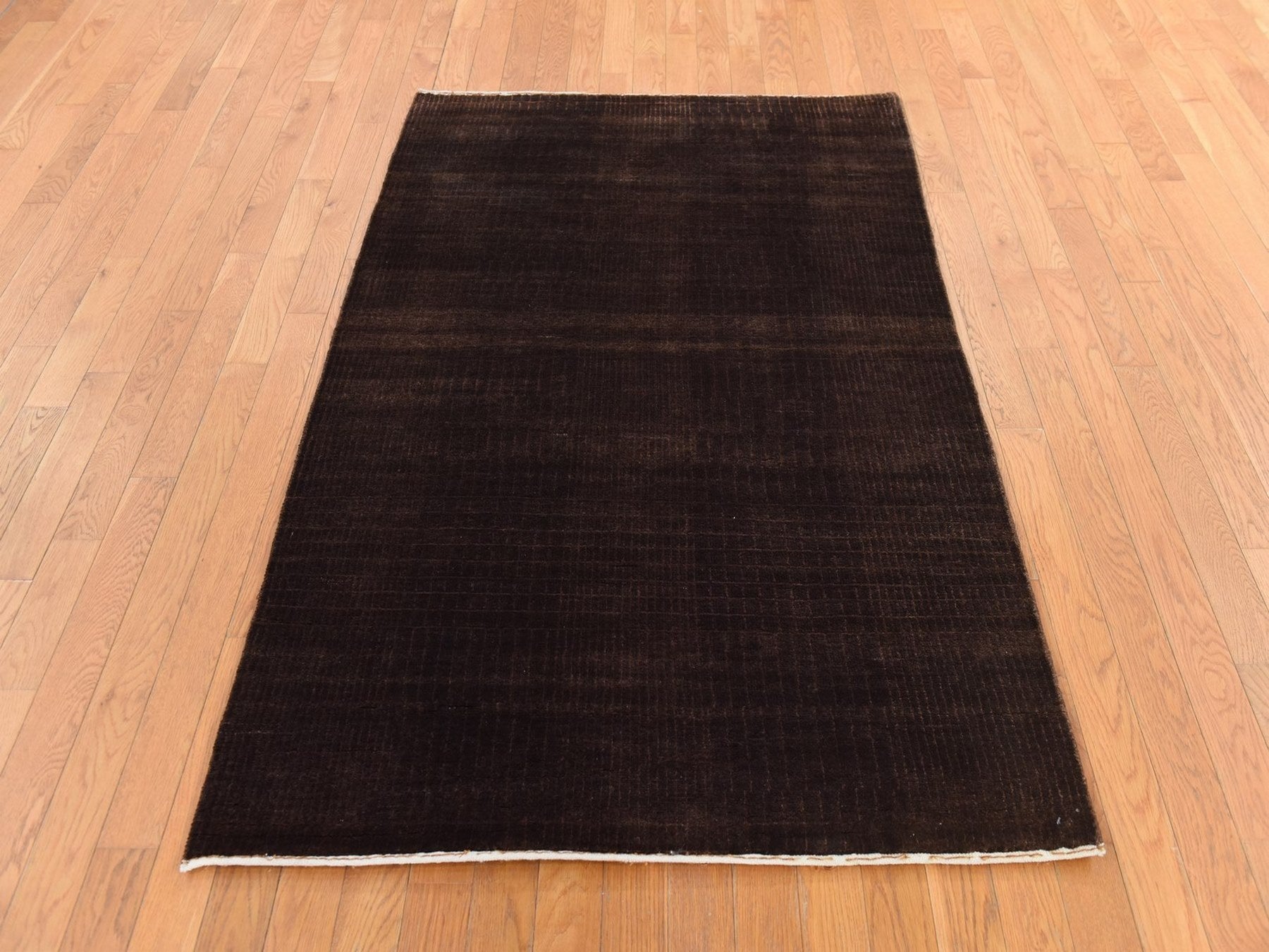 Brown 4'0" x 6'0" Modern and Contemporary Hand knotted Wool/Silk Rug - Sku: O078722