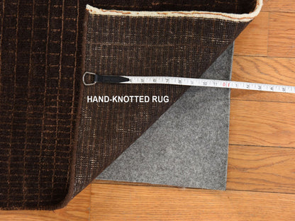 Brown 4'0" x 6'0" Modern and Contemporary Hand knotted Wool/Silk Rug - Sku: O078722