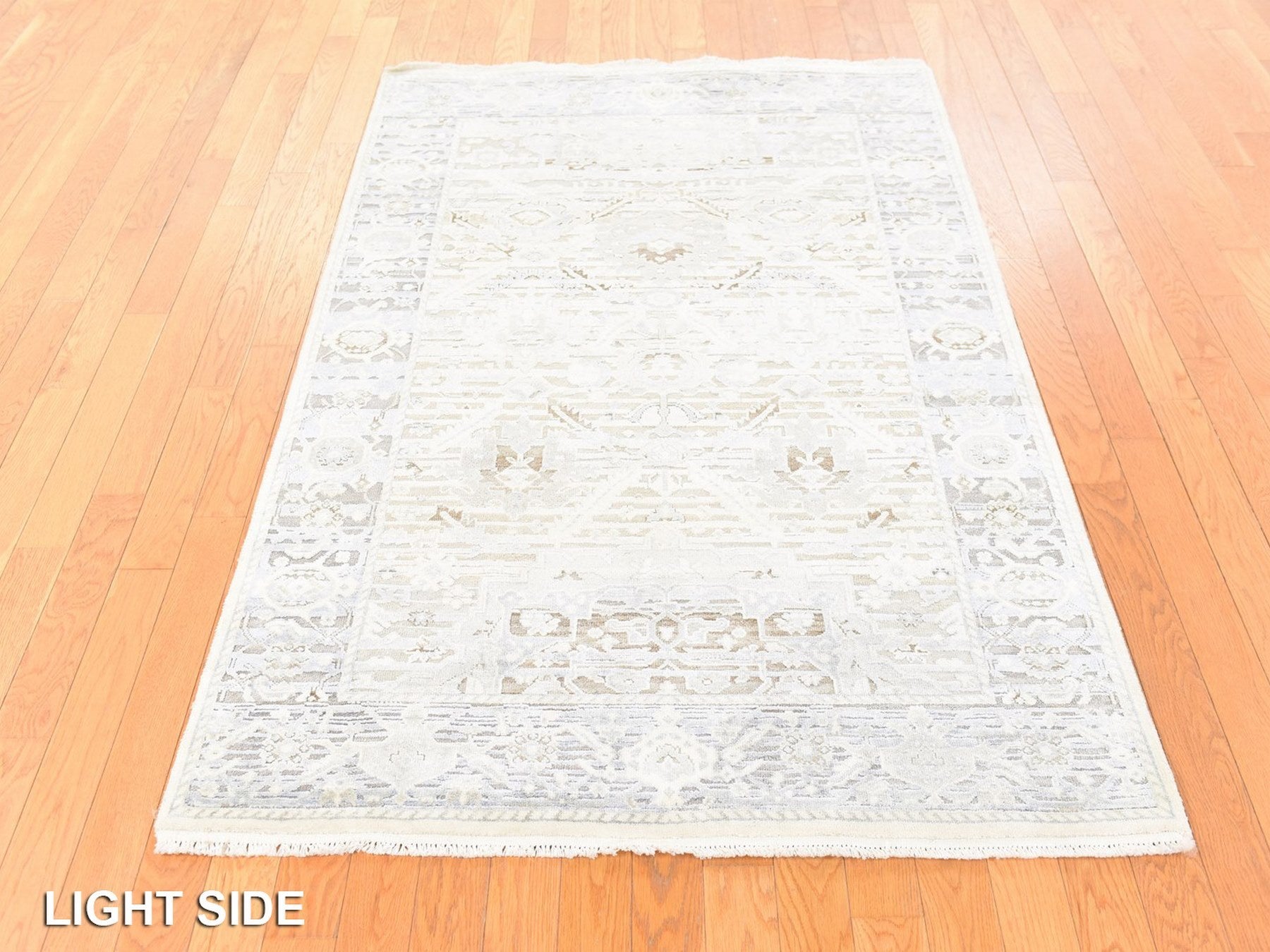 Oushak Oushak hand-knotted wool/silk rug in Ivory & Gray, 4' x 6'2" — SKU O078730 (view 3)