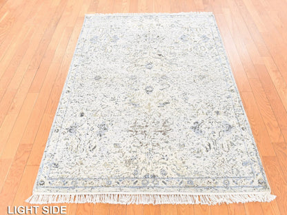 Ivory 4'0" x 6'0" Modern and Contemporary Hand knotted Wool/Silk Rug - Sku: O078731