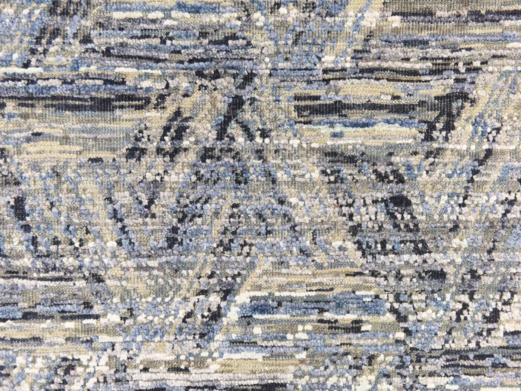 Modern / Contemporary hand-knotted wool/silk rug in Gray, 8'9" x 12'3" — SKU O078733 (view 5)
