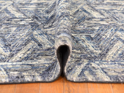 Modern / Contemporary hand-knotted wool/silk rug in Gray, 8'9" x 12'3" — SKU O078733 (view 9)