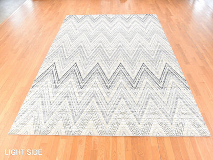 Modern / Contemporary hand-knotted wool/silk rug in Gray, 8'9" x 12'2", SKU O078736