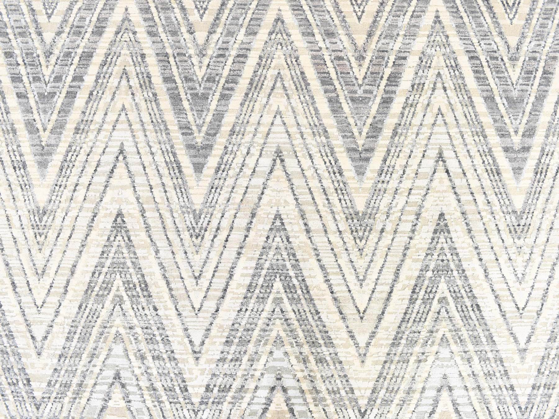 Modern / Contemporary hand-knotted wool/silk rug in Gray, 8'9" x 12'2", SKU O078736