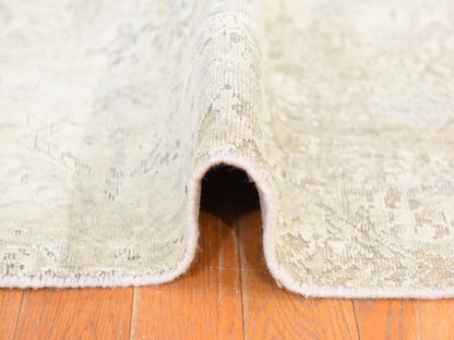 Modern / Contemporary hand-knotted wool/silk rug in Ivory, 8'10" x 12' — SKU O078737 (view 9)