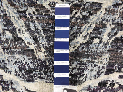 Modern / Contemporary hand-knotted silk rug in Black, 8'8" x 12'1" — SKU O078739 (view 6)