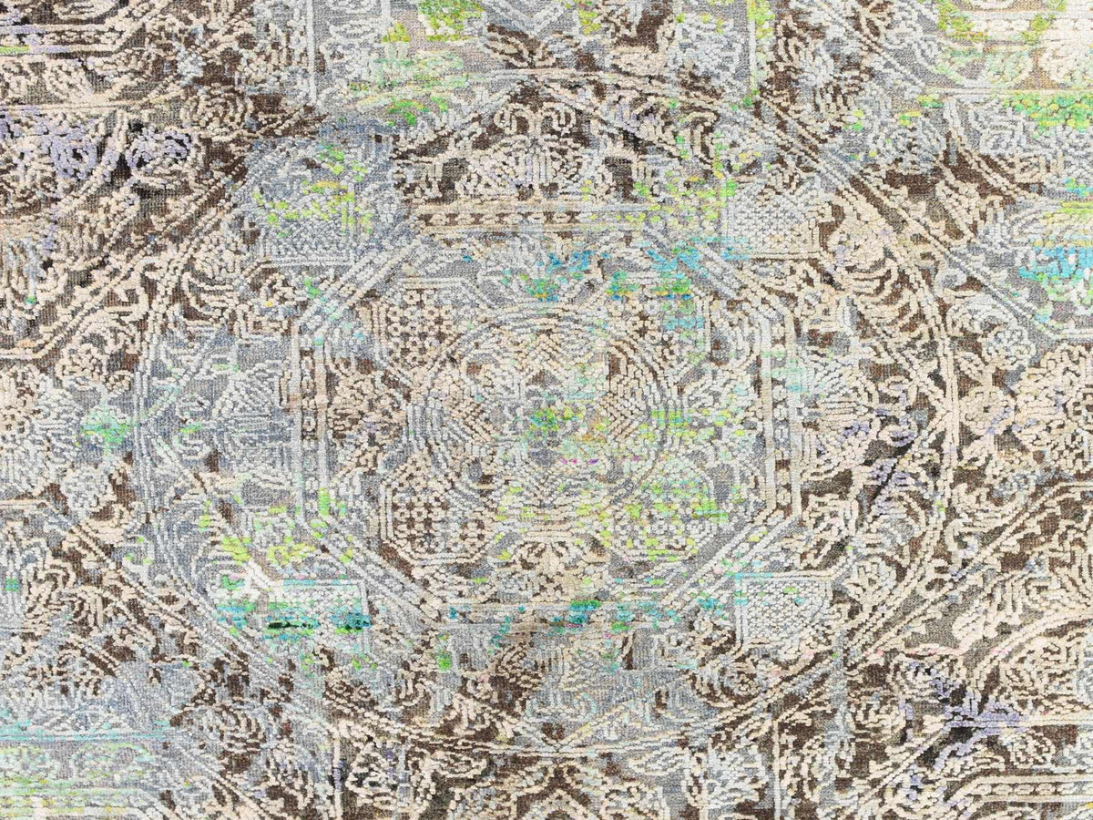 Modern / Contemporary hand-knotted wool/silk rug in Green, 9' x 12'6" — SKU O078740 (view 5)