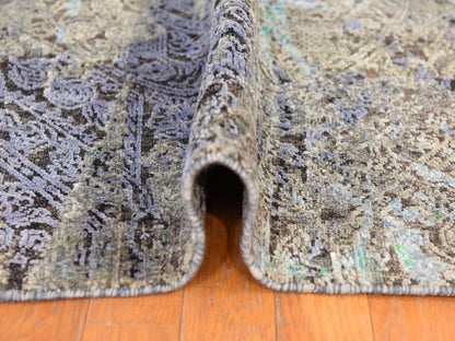 Modern / Contemporary hand-knotted wool/silk rug in Green, 9' x 12'6" — SKU O078740 (view 9)