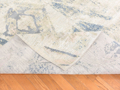 Modern / Contemporary hand-knotted wool/silk rug in Ivory, 8'10" x 12'1", SKU O078742