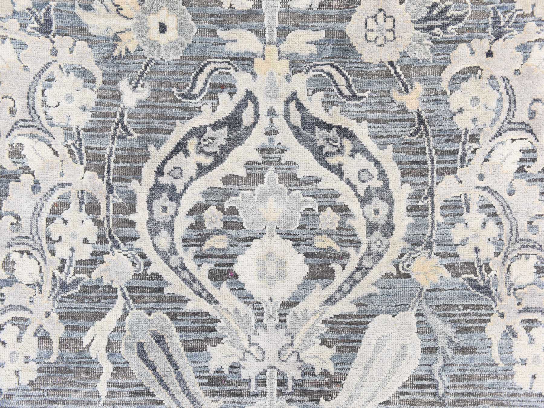 Modern / Contemporary hand-knotted wool/silk rug in Gray, 8'10" x 12'2" — SKU O078743 (view 5)