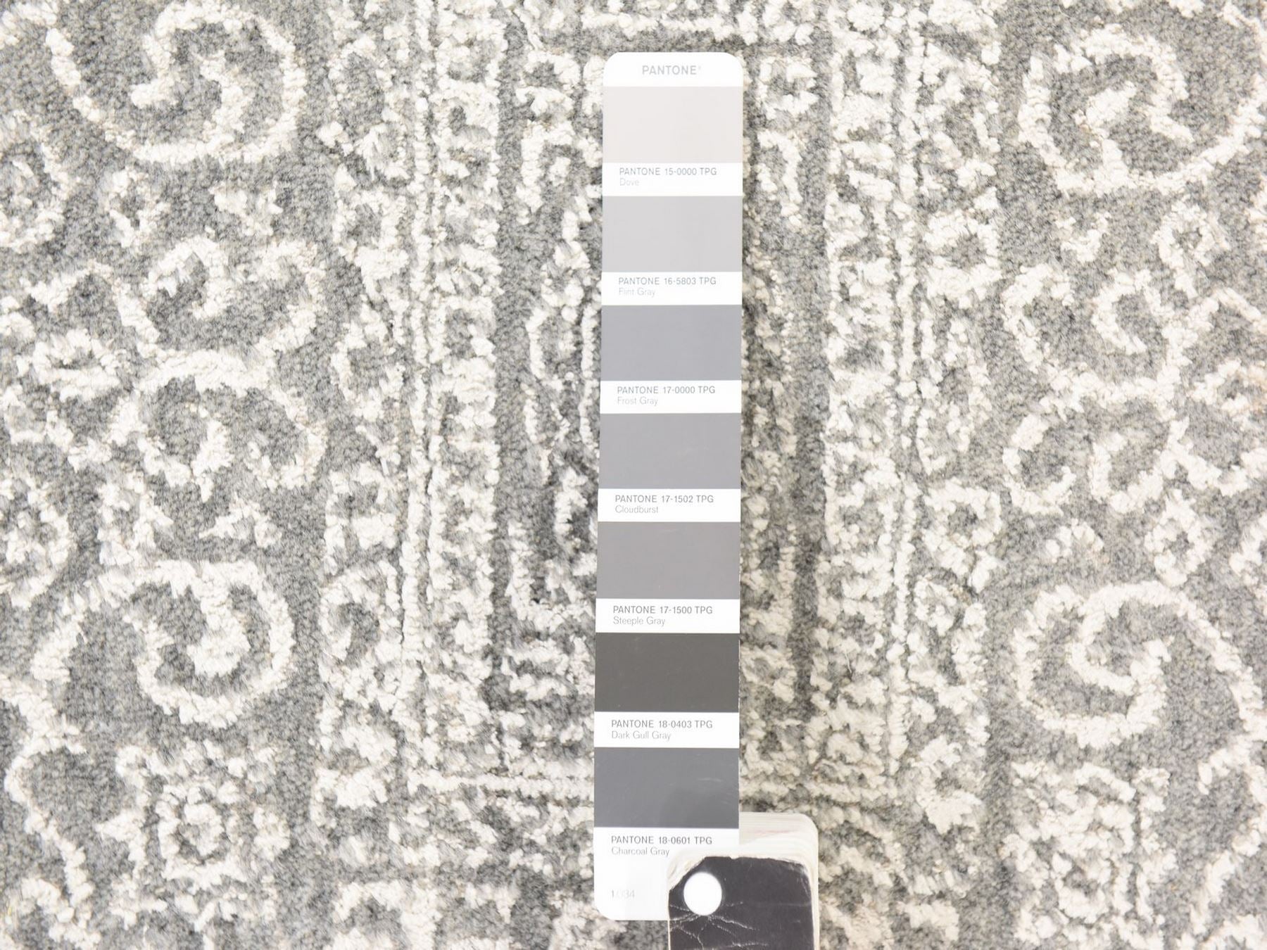 Modern / Contemporary hand-knotted wool/silk runner in Gray, 2'5" x 12'1" — SKU O078746 (view 5)