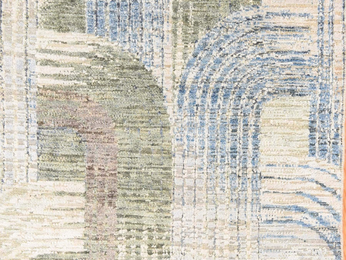 Modern / Contemporary hand-knotted wool/silk runner in Ivory, 2'7" x 12' — SKU O078747 (view 4)