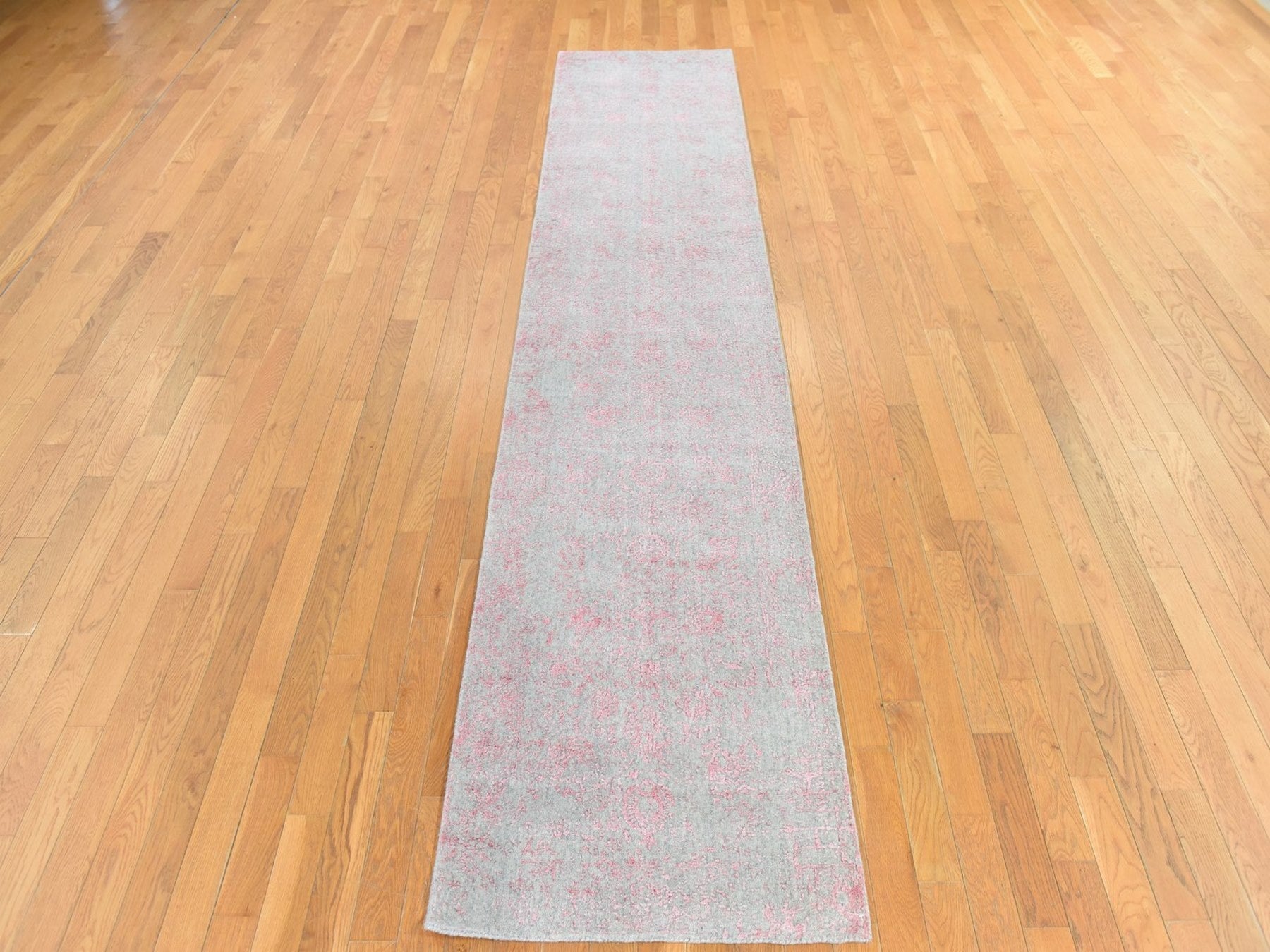 Wool / Silk hand-knotted wool/silk runner in Pink, 2'6" x 11'10" — SKU O078750 (view 2)