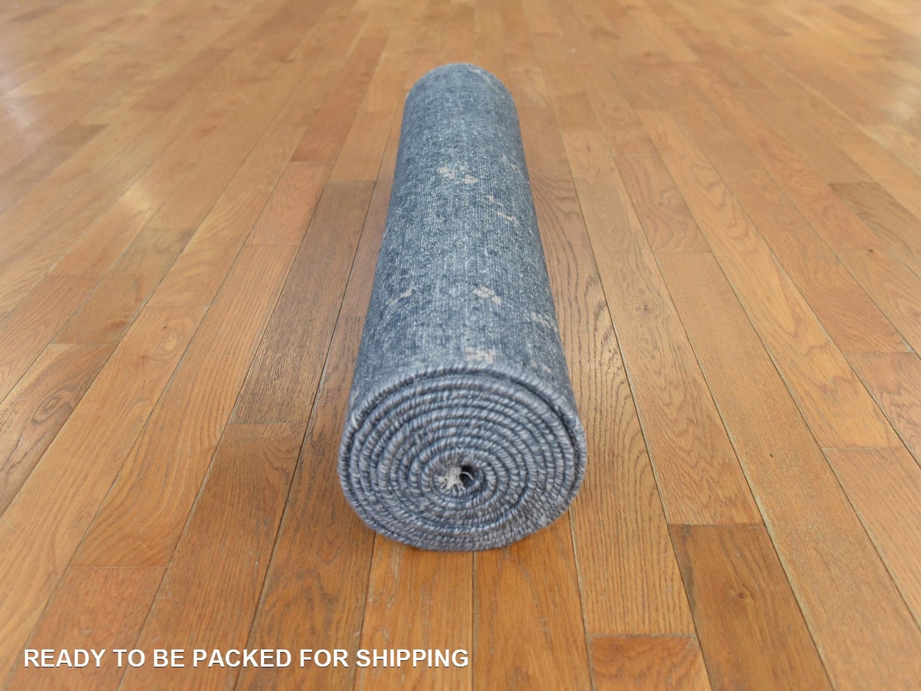 Modern / Contemporary hand-knotted art silk runner in Gray, 3' x 11'9" — SKU O078751 (view 8)