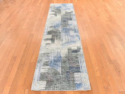Modern / Contemporary hand-knotted wool/silk runner in Ivory, 2'7" x 10'4", SKU O078758