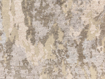 Modern / Contemporary hand-knotted wool/silk runner in Gray, 2'8" x 10' — SKU O078759 (view 4)