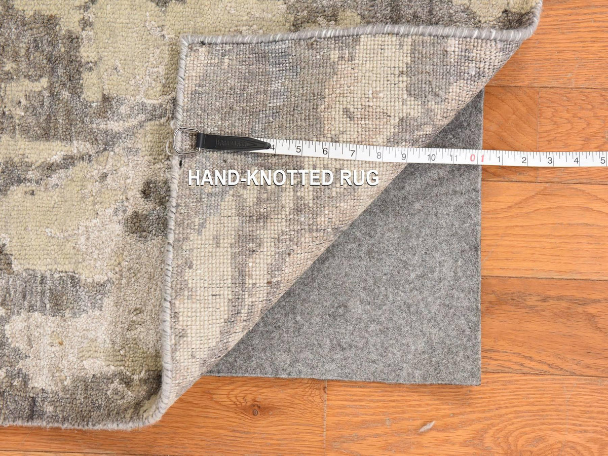 Modern / Contemporary hand-knotted wool/silk runner in Gray, 2'8" x 10' — SKU O078759 (view 6)