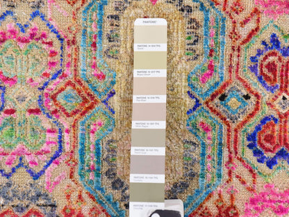 Modern / Contemporary hand-knotted wool/silk rug in Multicolored, 5' x 6'10" — SKU O078767 (view 5)