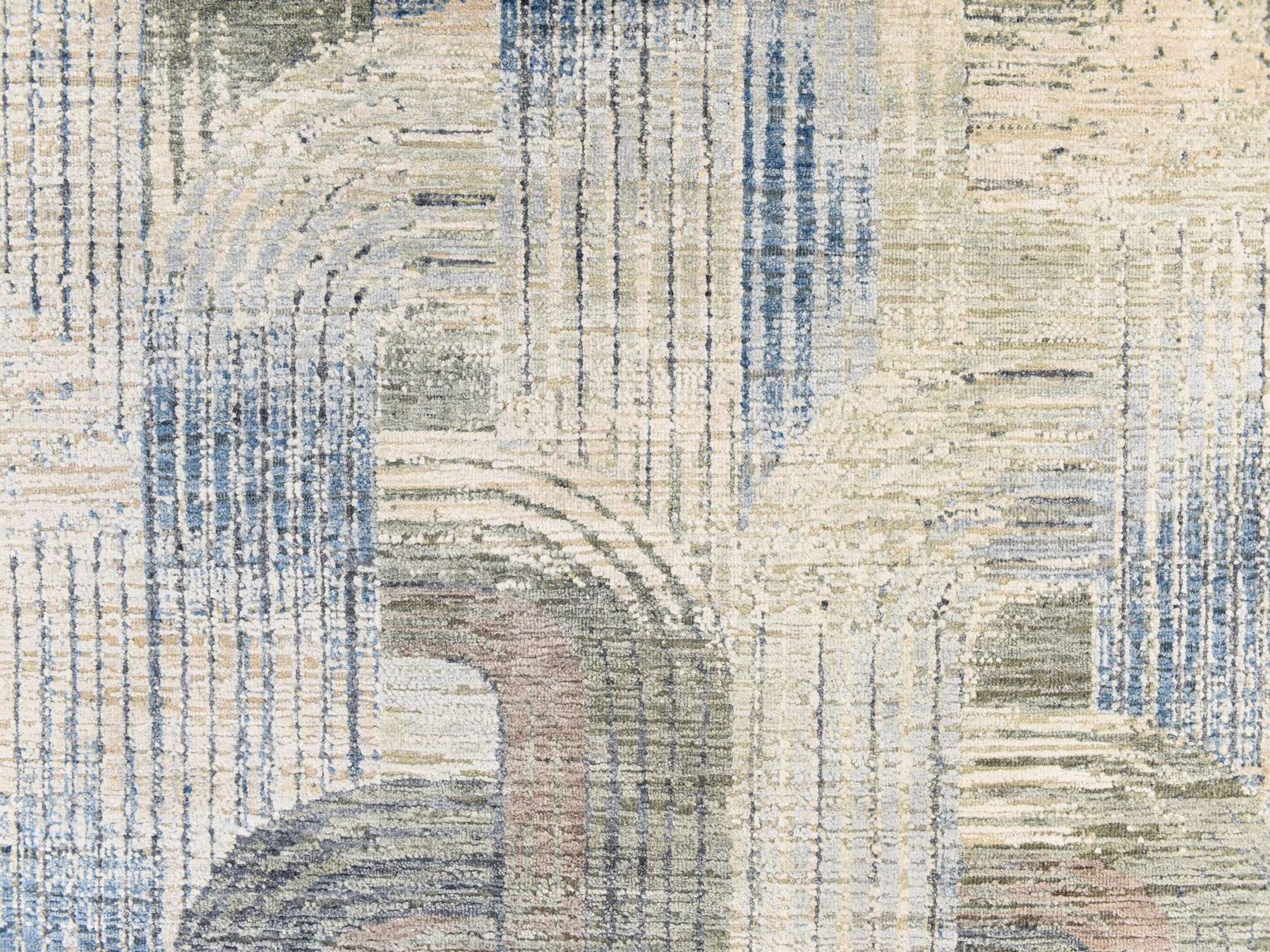 Modern / Contemporary hand-knotted wool/silk rug in Ivory, 5'1" x 7'0", SKU O078769