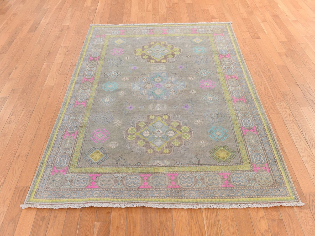 Kazak Kazak hand-knotted wool rug in Brown & Pink, 5' x 6'6" — SKU O078771 (view 2)