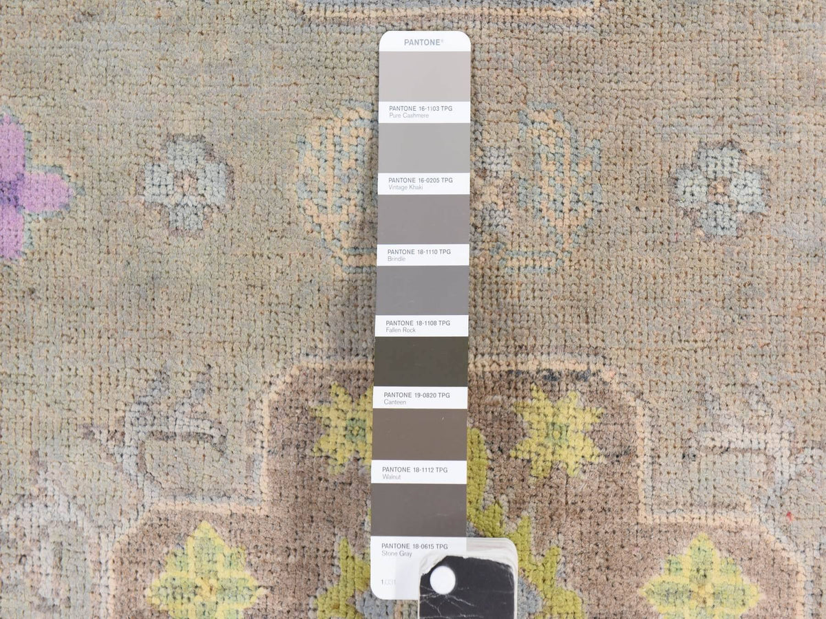 Kazak Kazak hand-knotted wool rug in Brown & Pink, 5' x 6'6" — SKU O078771 (view 5)
