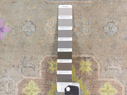 Kazak Kazak hand-knotted wool rug in Brown & Pink, 5' x 6'6" — SKU O078771 (view 5)