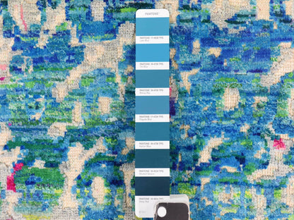 Transitional hand-knotted sari silk rug in Blue, 5' x 7'3" — SKU O078772 (view 5)