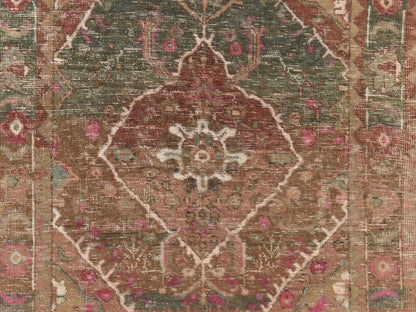 Heriz Vintage hand-knotted wool runner in Green, 3'7" x 12'3" — SKU O078773 (view 4)