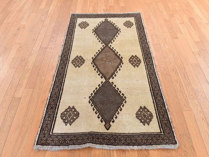 Shiraz Tribal hand-knotted wool rug in Ivory, 3'5" x 6'4", SKU O078788
