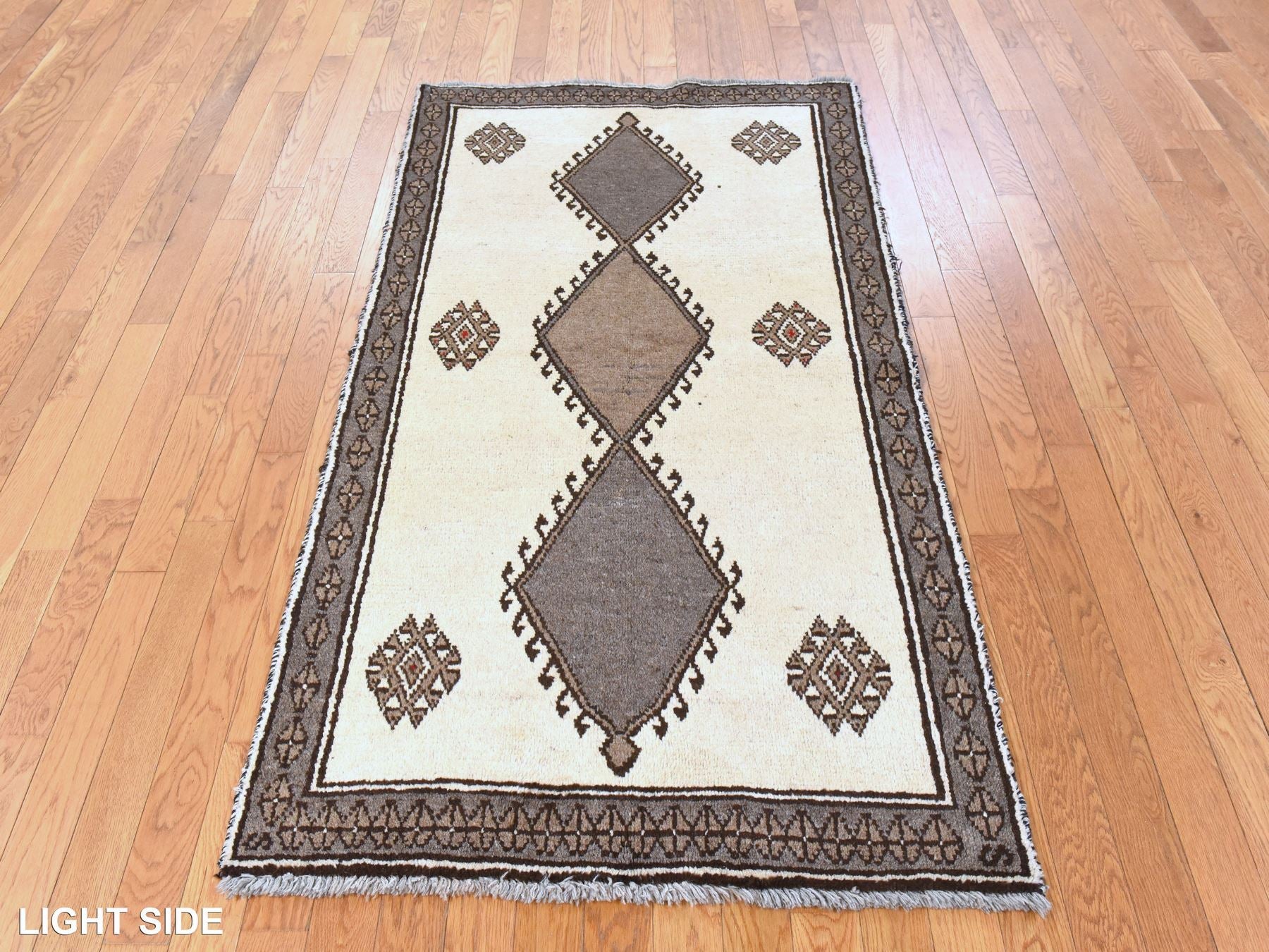 Shiraz Tribal hand-knotted wool rug in Ivory, 3'5" x 6'4", SKU O078788