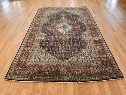 Tabriz hand-knotted wool rug in Blue, 6'10" x 10'5", SKU O078830 (view 3)
