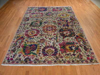 Modern / Contemporary hand-knotted sari silk rug in Ivory, 9'2" x 12'2", SKU O078837 (view 2)