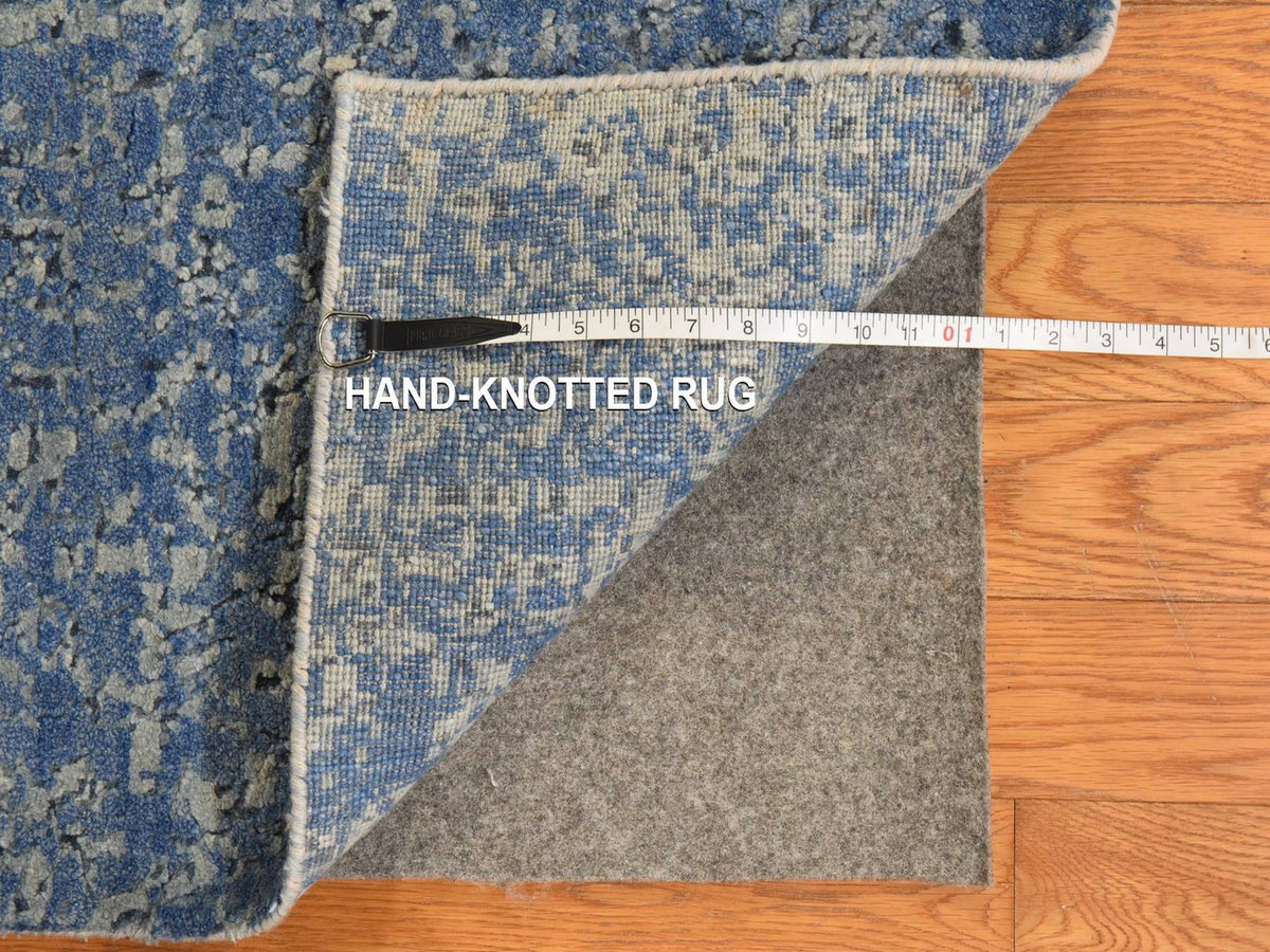 Modern / Contemporary hand-knotted wool/silk rug in Blue, 9' x 12', SKU O078839 (view 7)