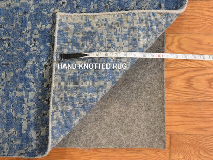 Modern / Contemporary hand-knotted wool/silk rug in Blue, 9' x 12', SKU O078839 (view 7)