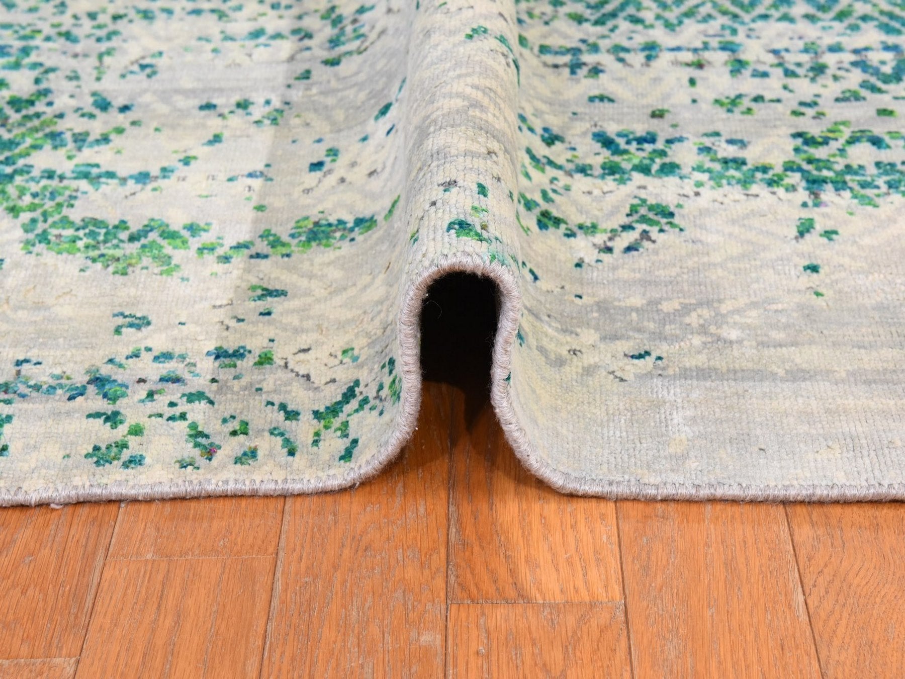  hand-knotted wool/silk rug in Green, 8'10" x 12', SKU O078841 (view 9)