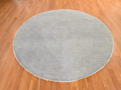 Modern / Contemporary hand-knotted wool rug in Gray, 7'10" x 7'10", SKU O078846 (view 2)