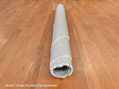 Modern / Contemporary hand-knotted wool rug in Gray, 7'10" x 7'10", SKU O078846 (view 9)